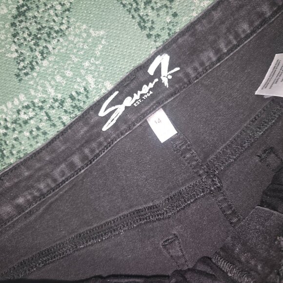 Women's Seven7 Denim Jeans - Picture 4 of 9
